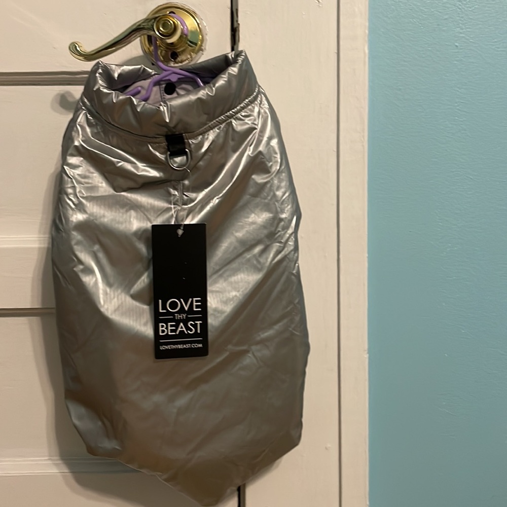 LOVE THY BEAST Metalic Silver Puffer Vest
